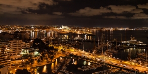 Panorama Hafen Palma de Mallorca bei Nacht Nov. 2009